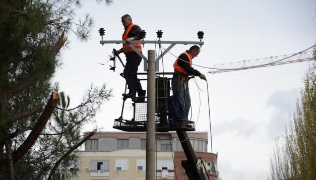 OSHEE: Nderpritet neser energjia ne disa zona te Tiranes